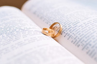 wedding photographer wedding details